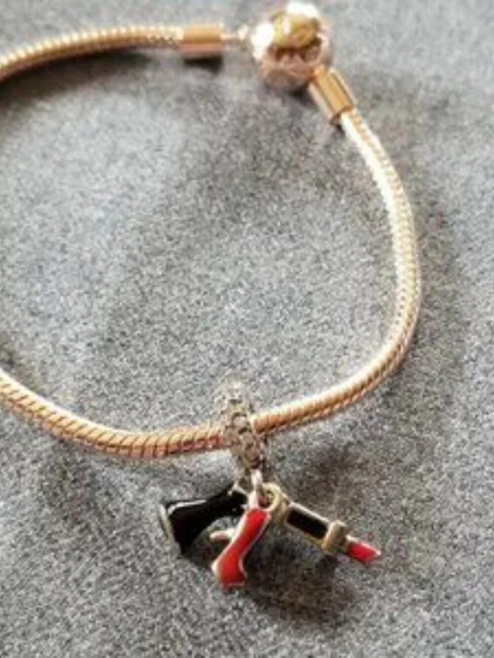 Pandora accessory enamel